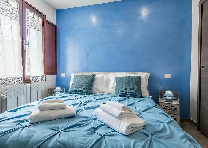 Dreamy Guelfa By Mmega Firenze